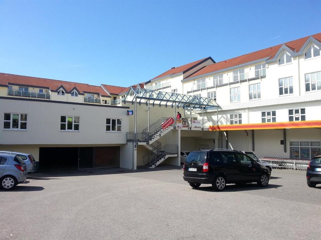 City Hotel Bauer Limbach-Oberfrohna Exterior photo